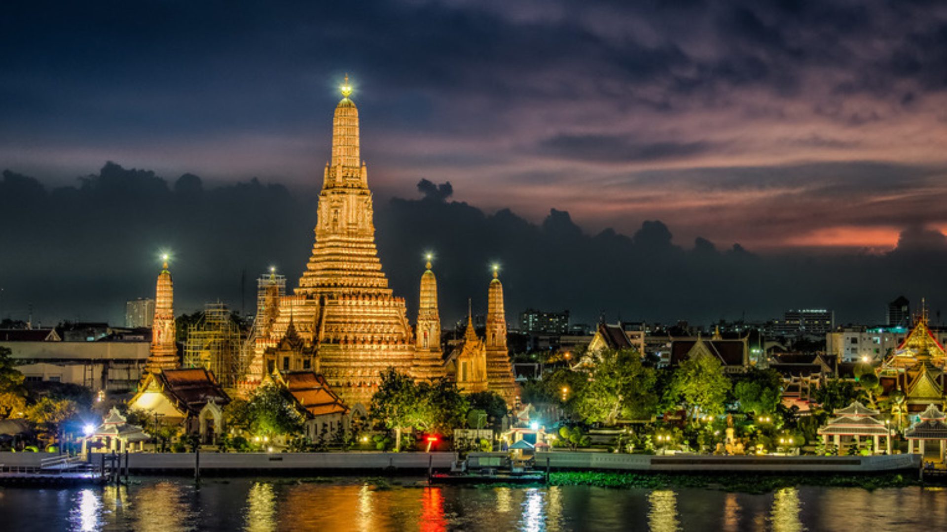 Wat Arun photo 7