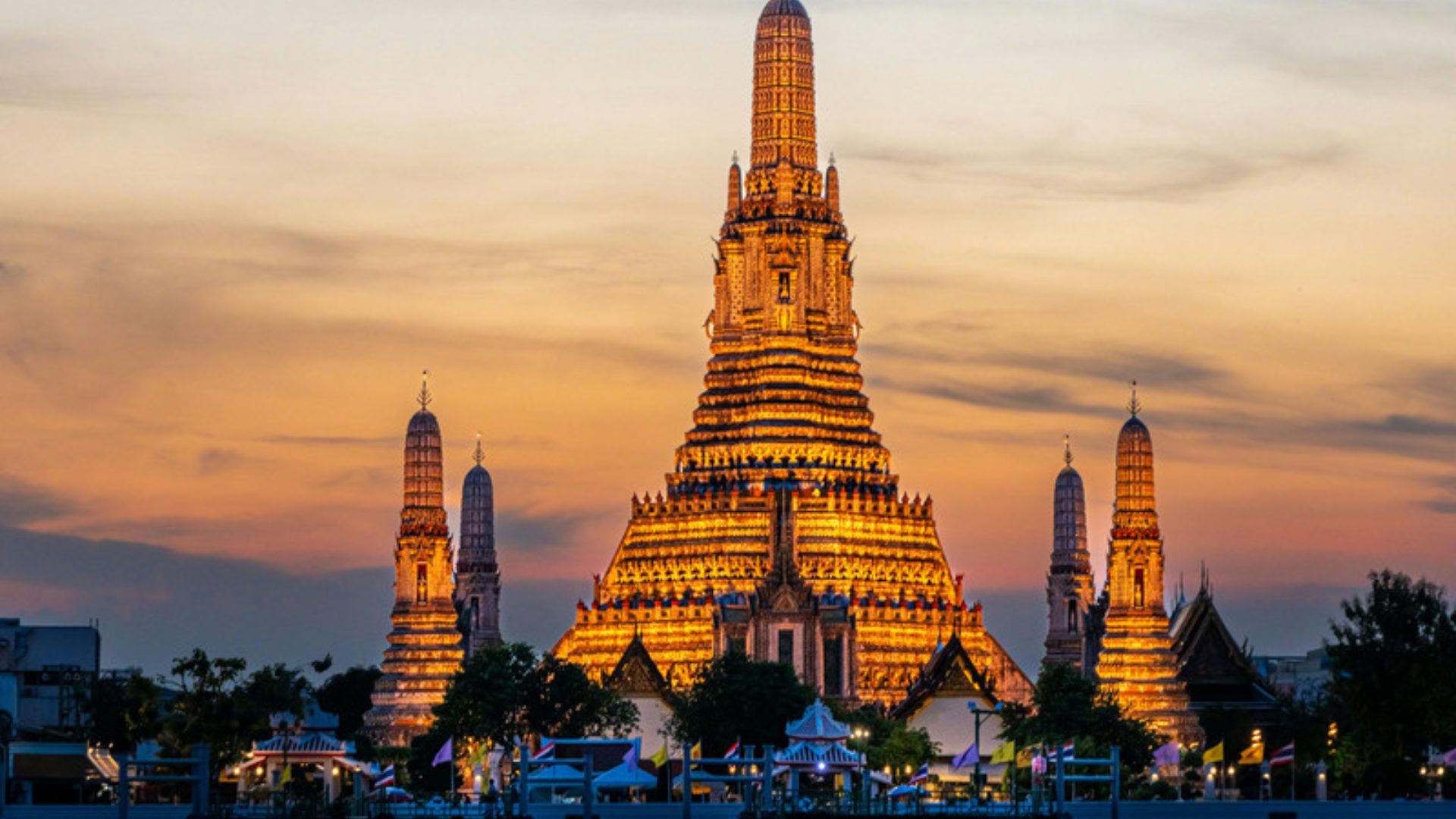 Wat Arun photo 8