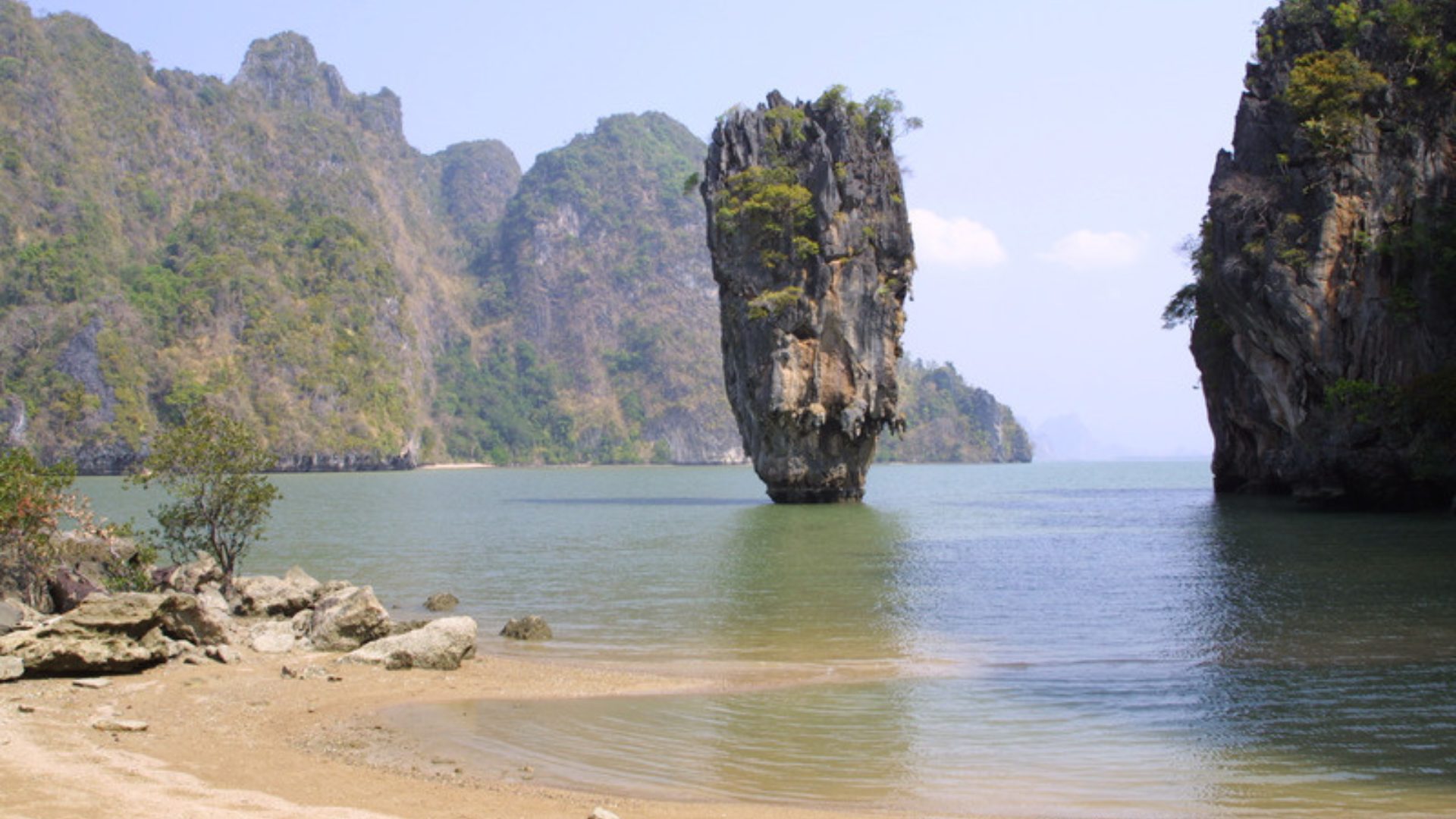 James Bond Island photo 10