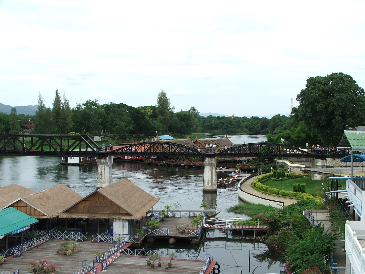 วิหารพระโพธิสัตว์กวนอิม photo 1