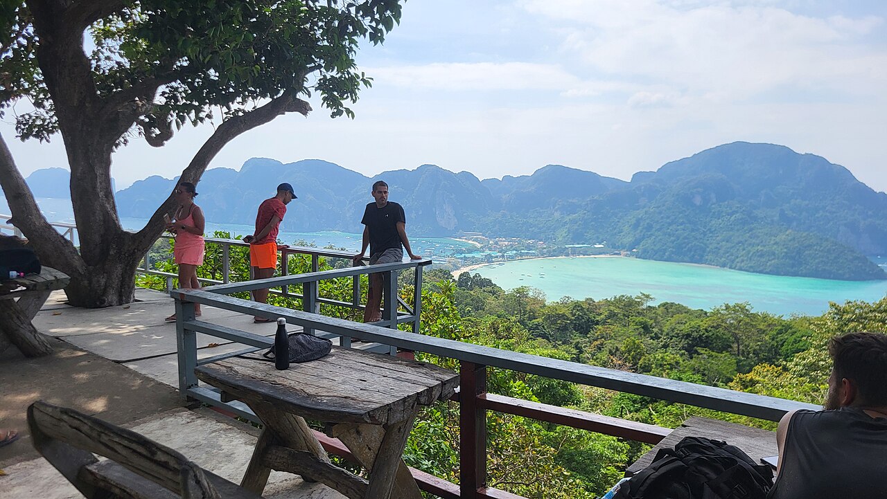 Viewpoint 3 photo 1