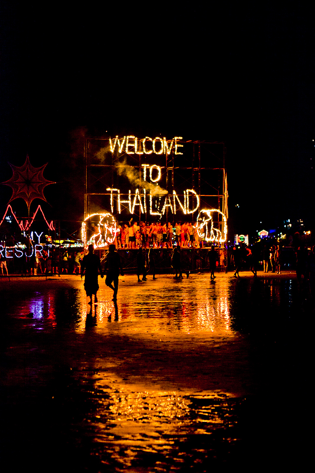Full Moon Party photo 1