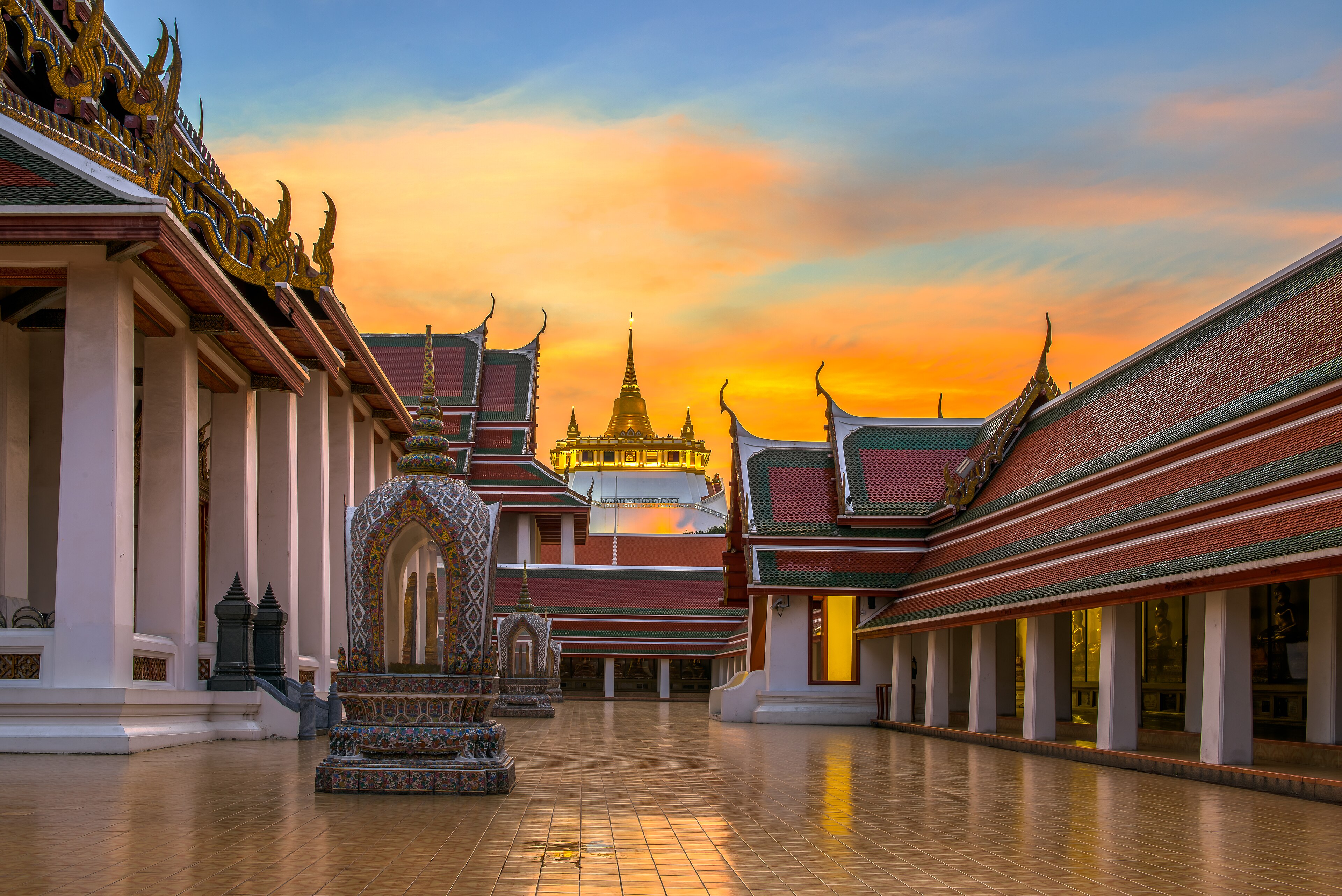 Wat Saket photo 1